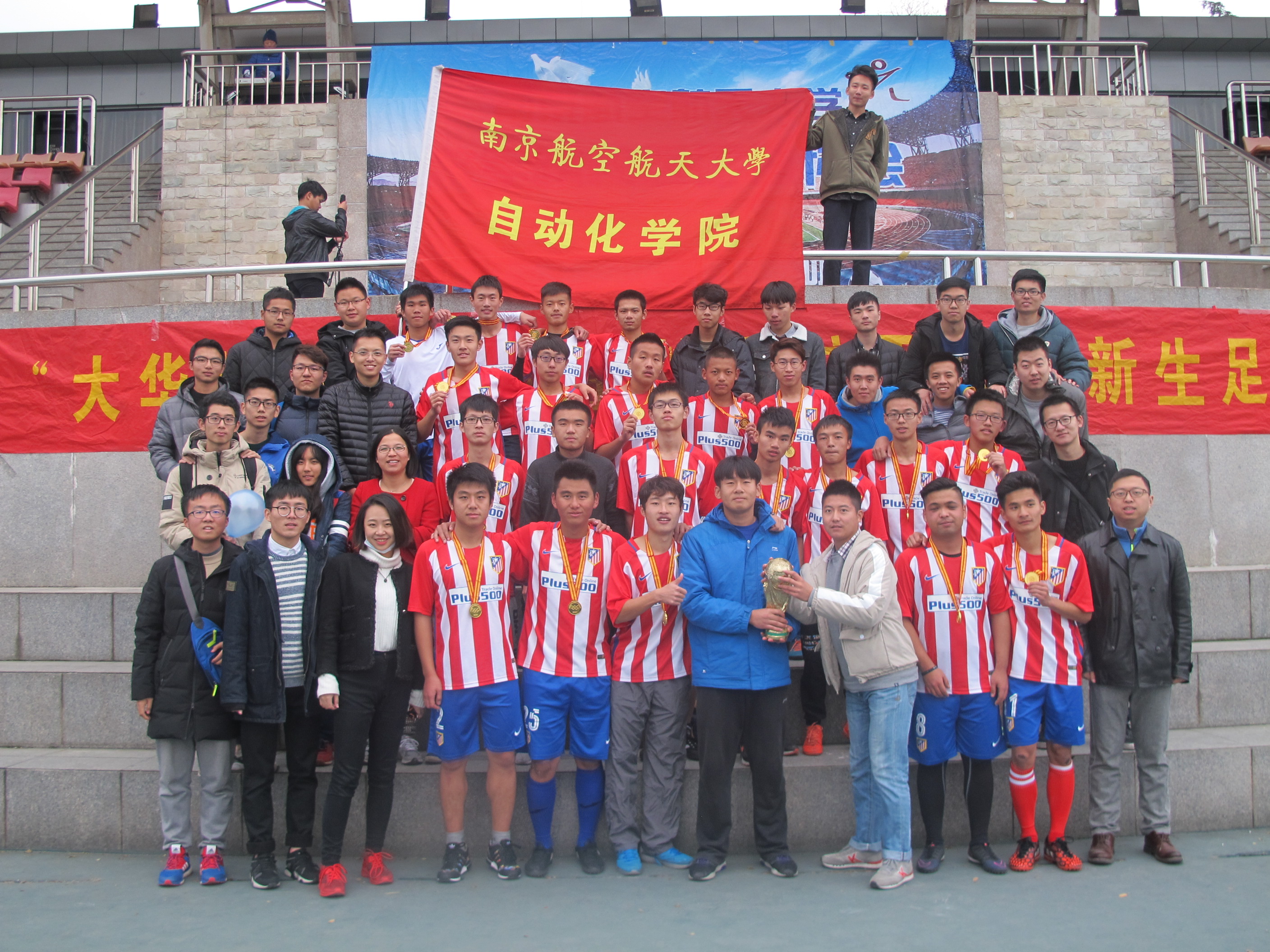 sc_141127_052897.jpg sc_141127_052897.jpg