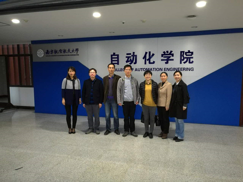 20161028 中南大学粟梅院长来访 2_副本.jpg