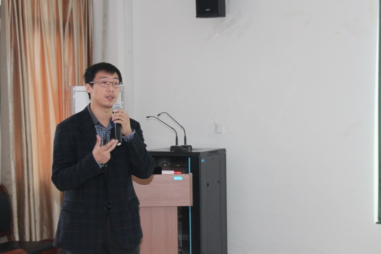 sc_211050_062692.jpg 杨飞博士_副本.jpg