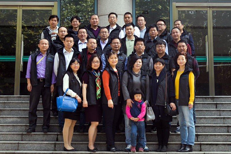 6. 39241班合影_副本.jpg